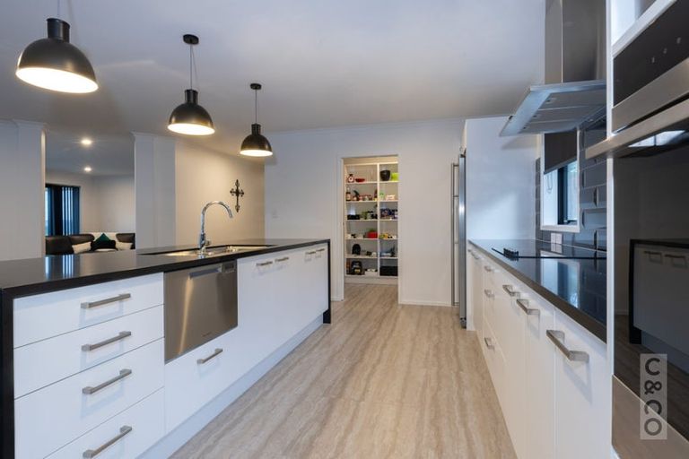 Photo of property in 104 Solan Drive, Waimauku, 0812