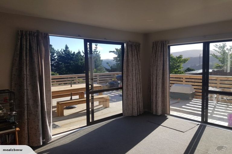 Photo of property in 2/12 Mcmanaway Grove, Stokes Valley, Lower Hutt, 5019