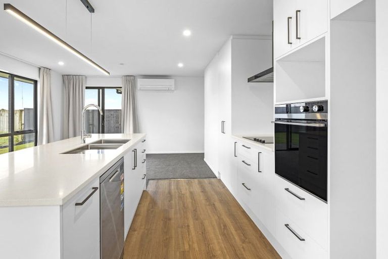 Photo of property in 3 Benrogan Drive, Halswell, Christchurch, 8025