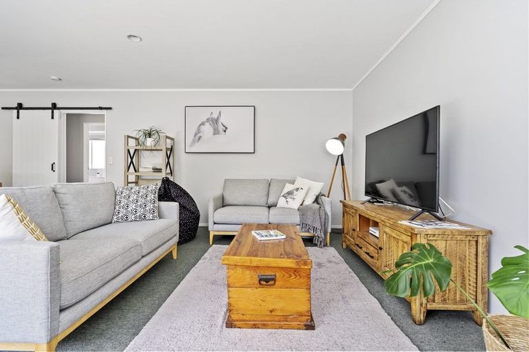 Photo of property in 57 Browning Street, Leamington, Cambridge, 3432