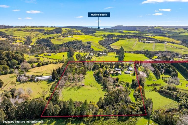Photo of property in 202 Muriwai Valley Road, Muriwai, Waimauku, 0881