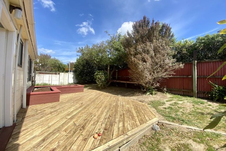 Photo of property in 1/251a Waikawa Road, Waikawa, Picton, 7220