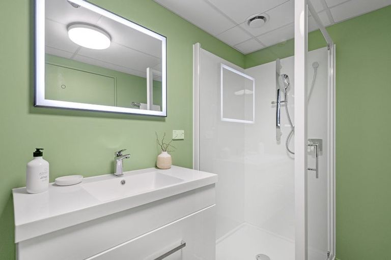 Photo of property in 18 Silverstone Drive, Cromwell, 9384