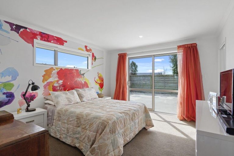 Photo of property in 7 Landsborough Drive, Darfield, 7571