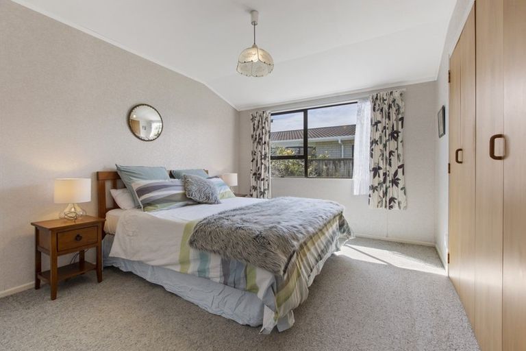 Photo of property in 3/13 Chilman Street, Strandon, New Plymouth, 4312