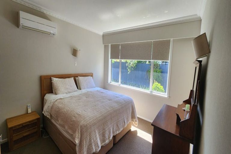 Photo of property in 66 Braid Road, St Andrews, Hamilton, 3200