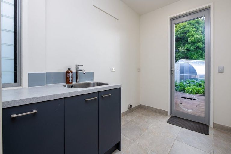 Photo of property in 3a Kowhai Road, Mairangi Bay, Auckland, 0630