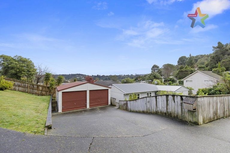 Photo of property in 26 Lowry Crescent, Stokes Valley, Lower Hutt, 5019