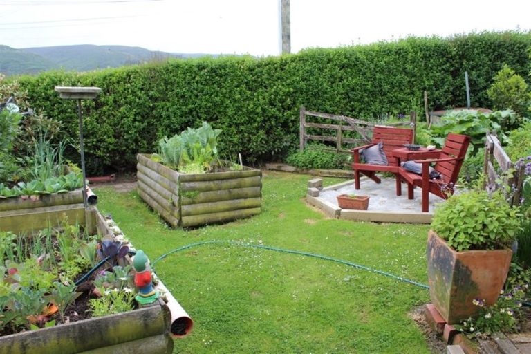 Photo of property in 236 Pine Hill Road, Dalmore, Dunedin, 9010