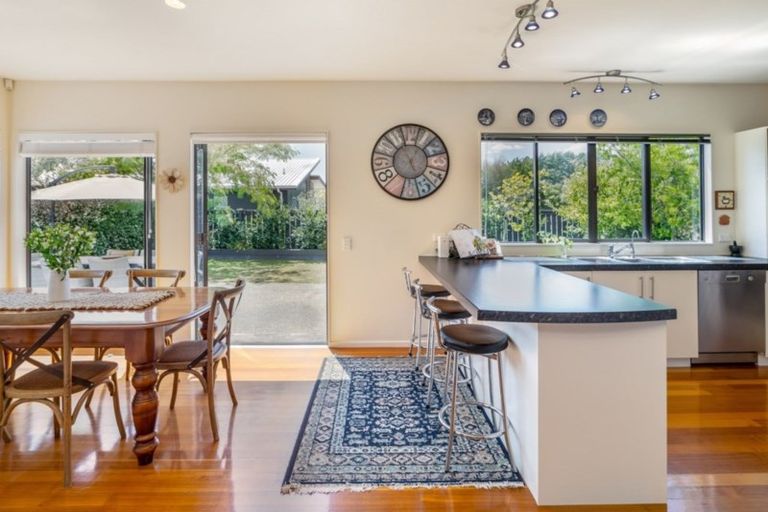 Photo of property in 41 Reading Street, Greytown, 5712