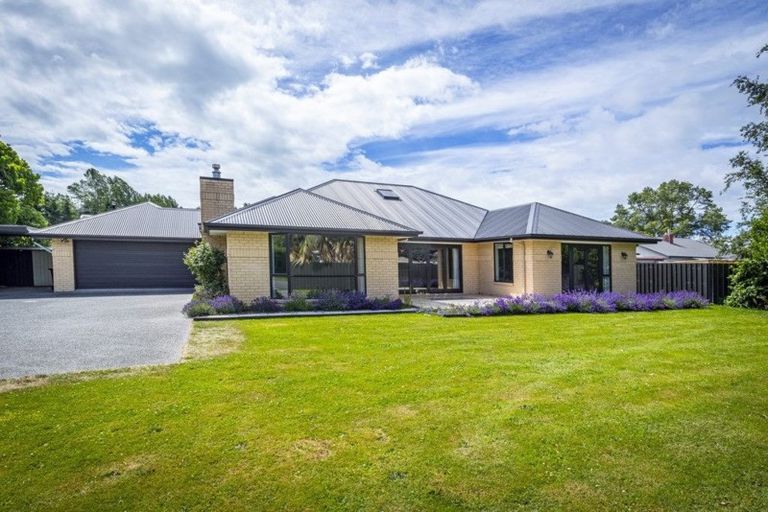 Photo of property in 1 Kennedy Street, Geraldine, 7930