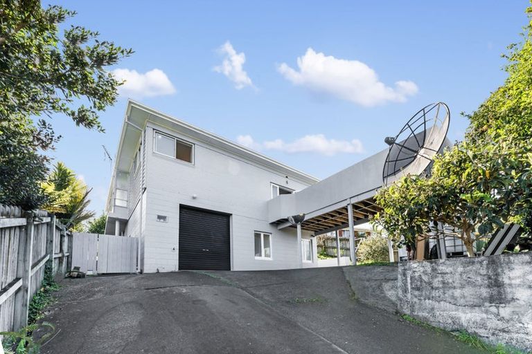 Photo of property in 29 Glamorgan Drive, Torbay, Auckland, 0630