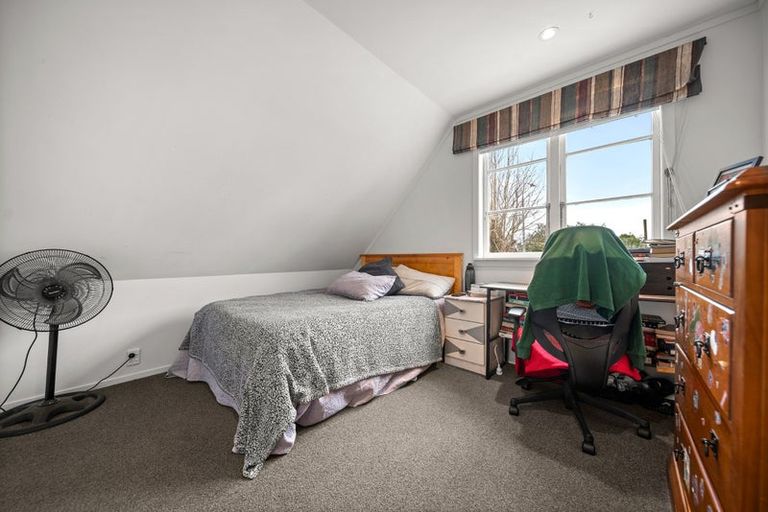 Photo of property in 121 Fairview Avenue, Fairview Heights, Auckland, 0632