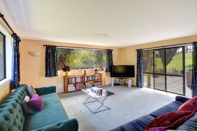 Photo of property in 37 Mckendry Road, Woodside, Outram, 9074