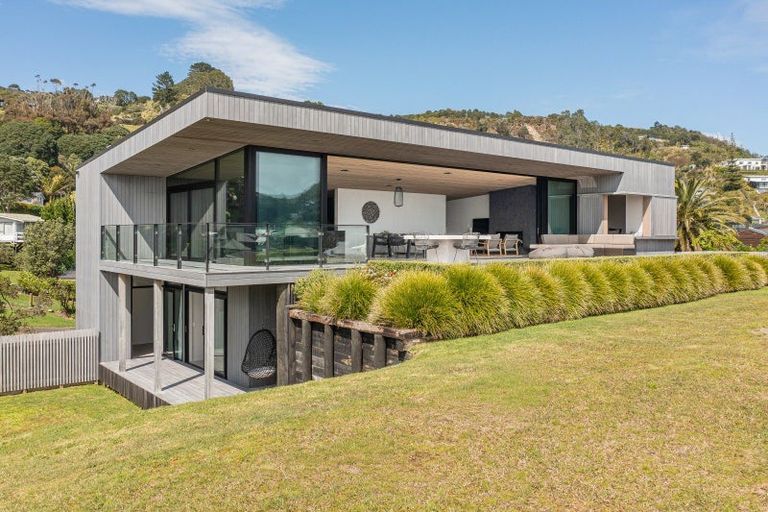 Photo of property in 4 Margaret Place, Hahei, Whitianga, 3591