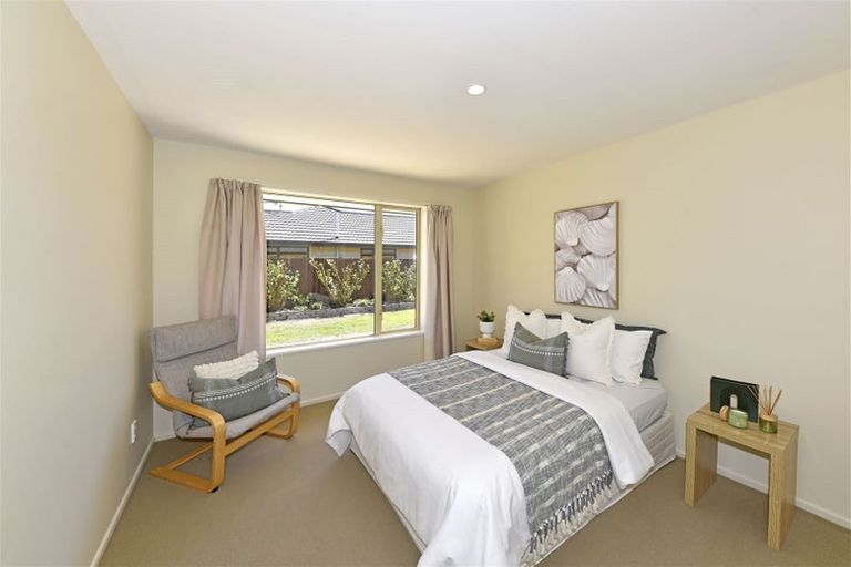 Photo of property in 9 Mollymawk Place, Woolston, Christchurch, 8023