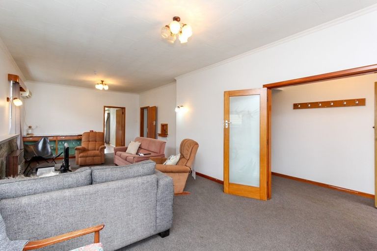 Photo of property in 27 Ngaio Street, Strandon, New Plymouth, 4312