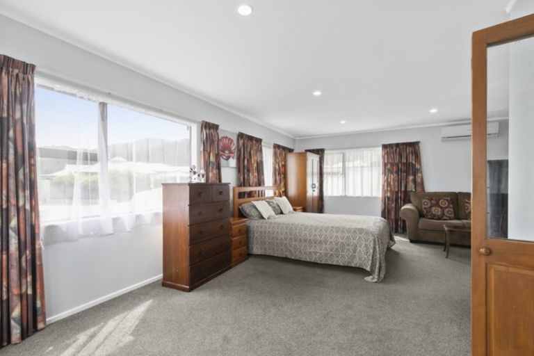 Photo of property in 46 Berkeley Road, Wainuiomata, Lower Hutt, 5014
