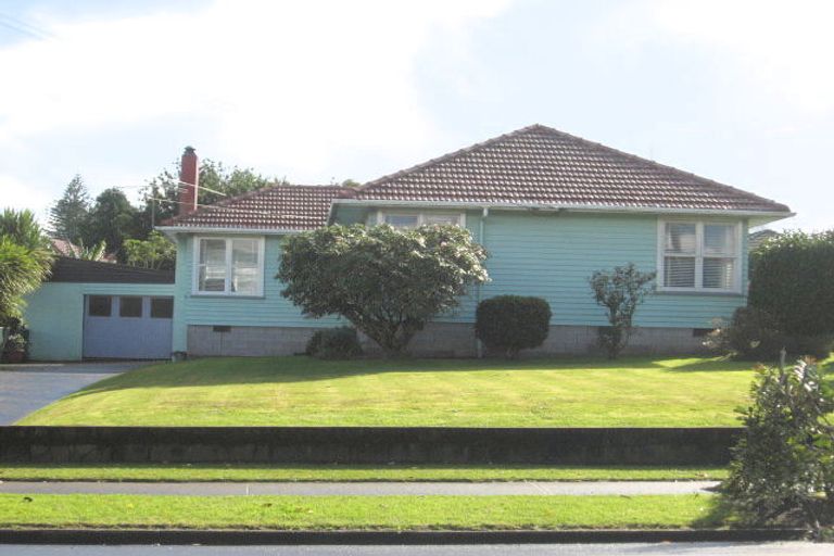 Photo of property in 32b Alfriston Road, Manurewa East, Auckland, 2102