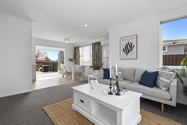 Photo of property in 28 Woodford Avenue, Brookfield, Tauranga, 3110