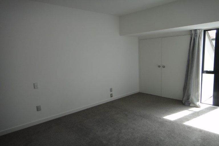 Photo of property in 3/56 Hewitts Road, Merivale, Christchurch, 8014