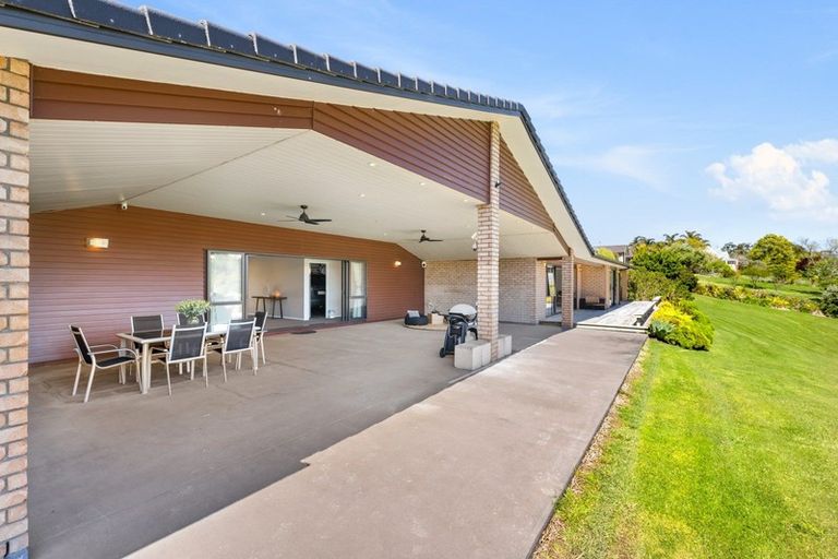 Photo of property in 165b Oraha Road, Kumeu, 0892