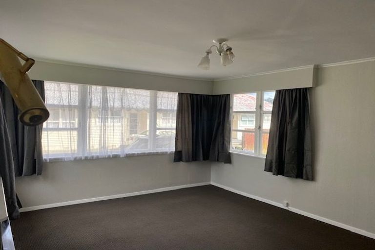 Photo of property in 75a Walters Street, Avalon, Lower Hutt, 5011