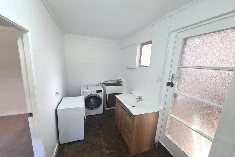 Photo of property in 1/7 Hart Road, Hauraki, Auckland, 0622