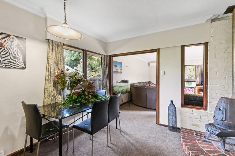 Photo of property in 257 Avonhead Road, Avonhead, Christchurch, 8042