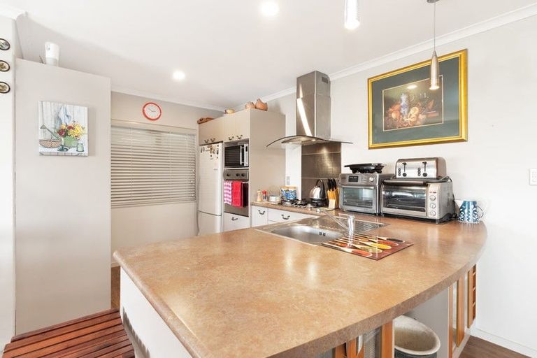 Photo of property in 285 Vaughan Road, Owhata, Rotorua, 3010