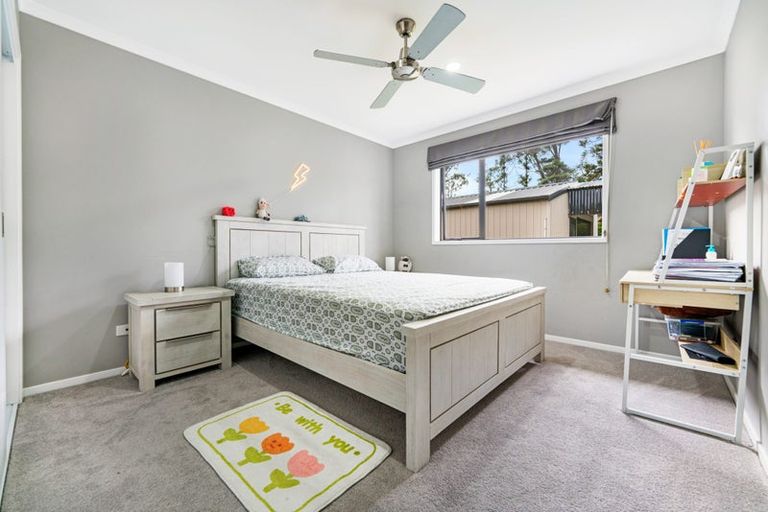 Photo of property in 165b Oraha Road, Kumeu, 0892