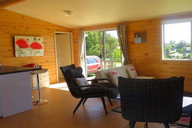 Photo of property in 38 Paradise Road, Coopers Beach, 0420