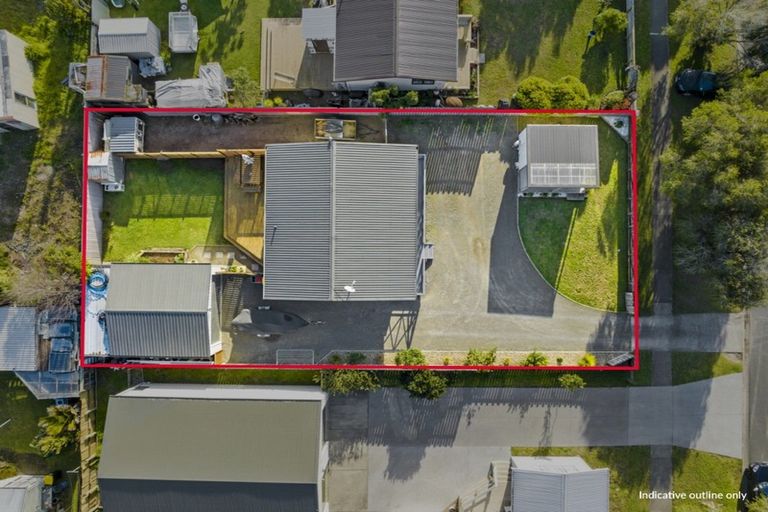 Photo of property in 111 Wattle Place, Whangamata, 3620