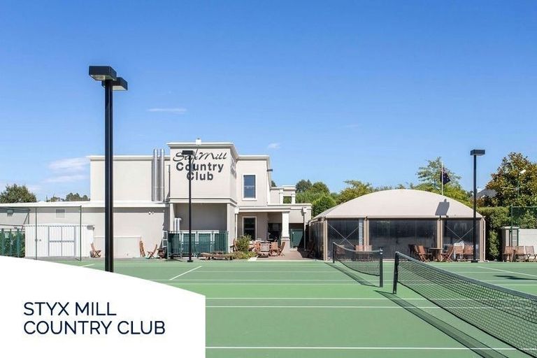 Photo of property in 10 Country Club Terrace, Northwood, Christchurch, 8051