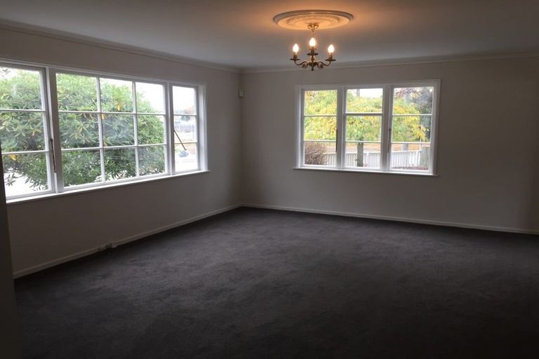 Photo of property in 28 Eveleyn Couzins Avenue, Richmond, Christchurch, 8013