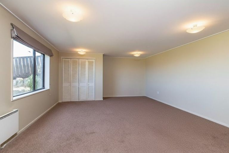Photo of property in 1 Warwick Street, Balaclava, Dunedin, 9011