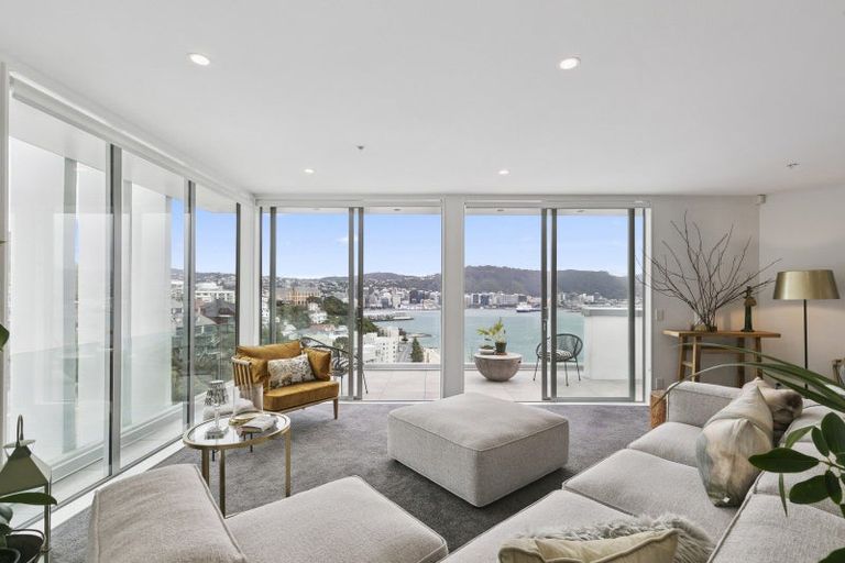 Photo of property in Alto Apartments, 4a/22 Telford Terrace, Oriental Bay, Wellington, 6011