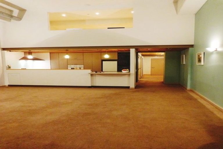 Photo of property in Stadium Garden Flats, 118/107 Thorndon Quay, Pipitea, Wellington, 6011