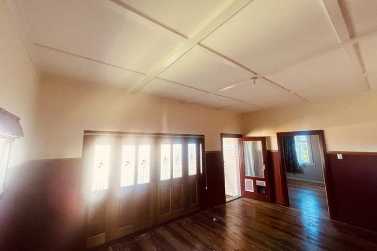 Photo of property in 115 Weymouth Road, Manurewa, Auckland, 2102