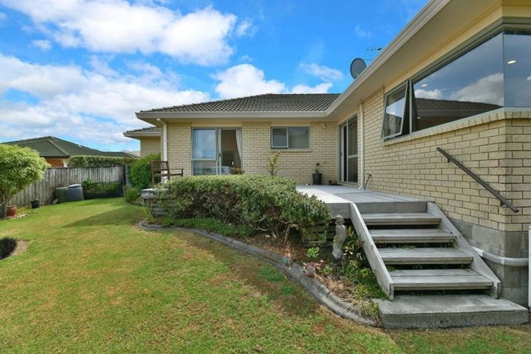 Property details for 9 Kath Hopper Drive, Orewa, 0931