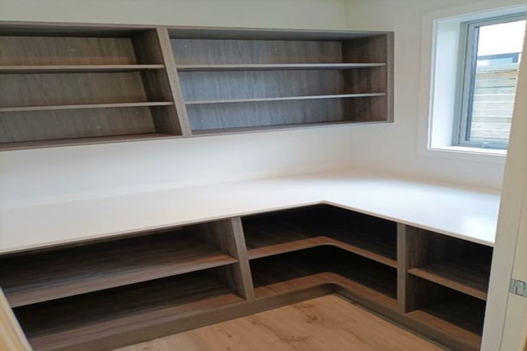 Photo of property in 1 Cartographer Way, Whitby, Porirua, 5024