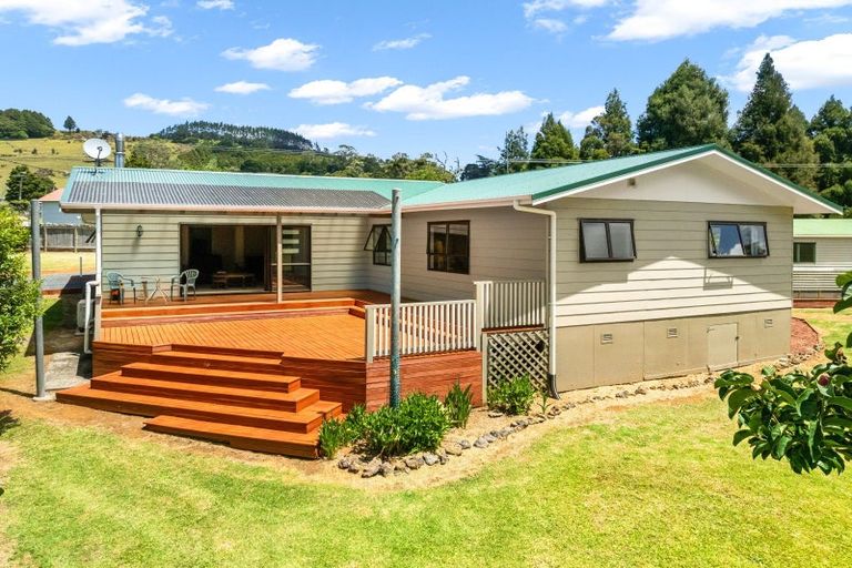 Photo of property in 384 Pipiwai Road, Ngararatunua, Whangarei, 0176