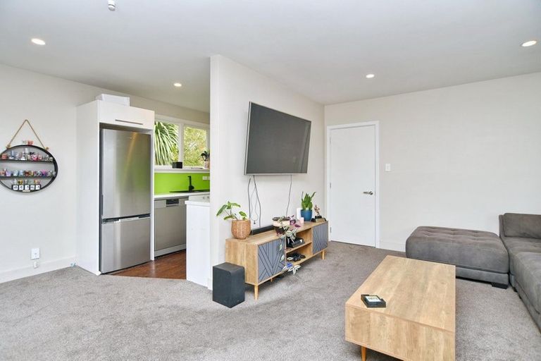 Photo of property in 70 Ohoka Road, Kaiapoi, 7630