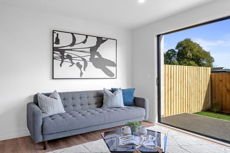 Photo of property in 1/19 Dilworth Street, Riccarton, Christchurch, 8011