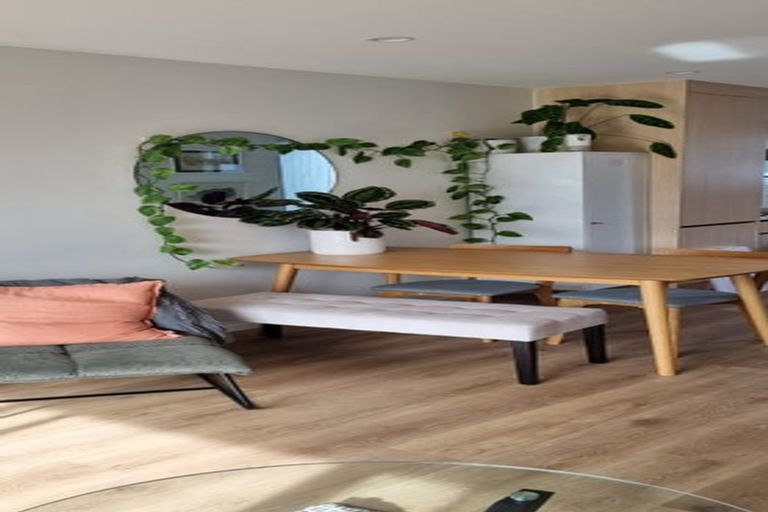 Photo of property in 6/89 Salisbury Road, Birkdale, Auckland, 0626