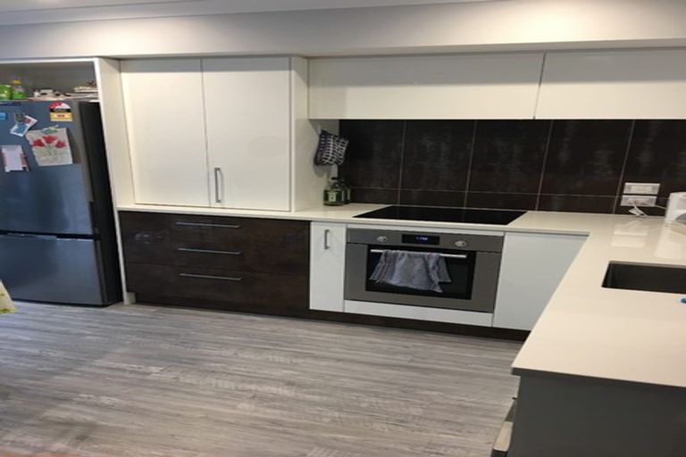 Photo of property in 2/312 Armagh Street, Christchurch Central, Christchurch, 8011