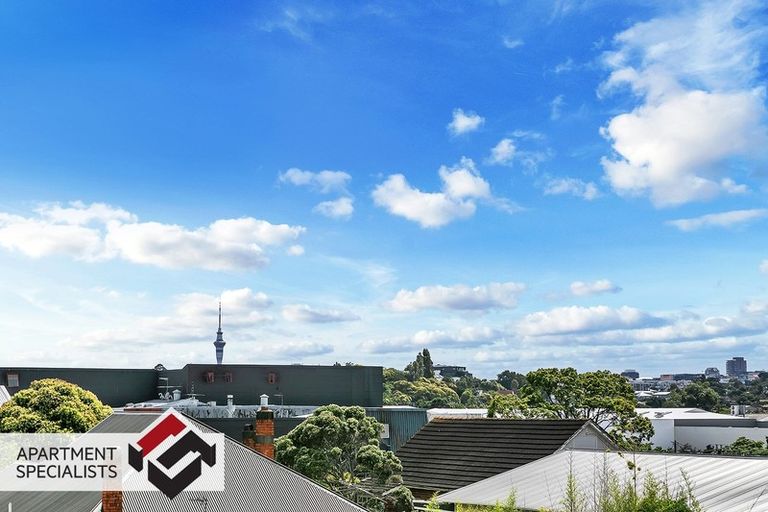 Photo of property in 325/26 Morningside Drive, Morningside, Auckland, 1025