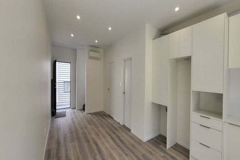 Photo of property in 17a East Street, Pukekohe, 2120