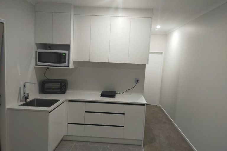 Photo of property in 20 Captain Rings Drive, Papakura, 2110