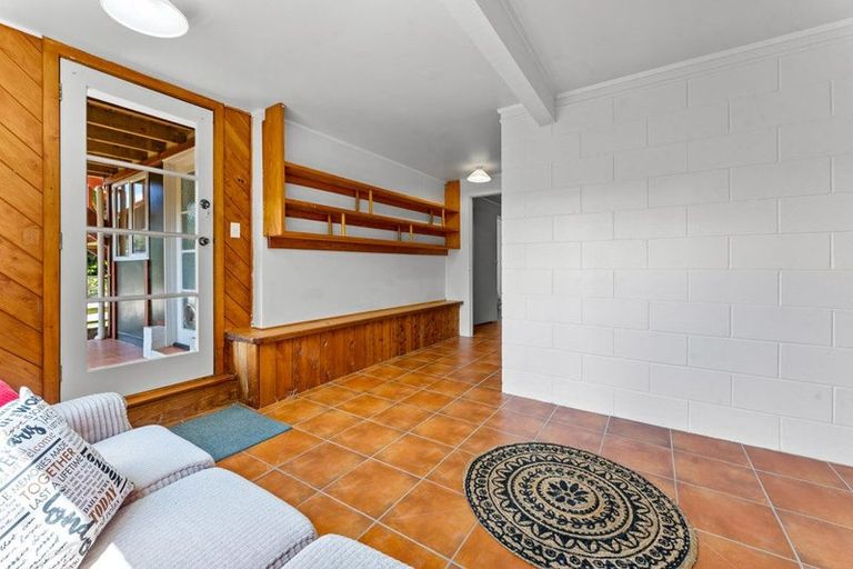 Photo of property in 31 Austin Road, Greenhithe, Auckland, 0632